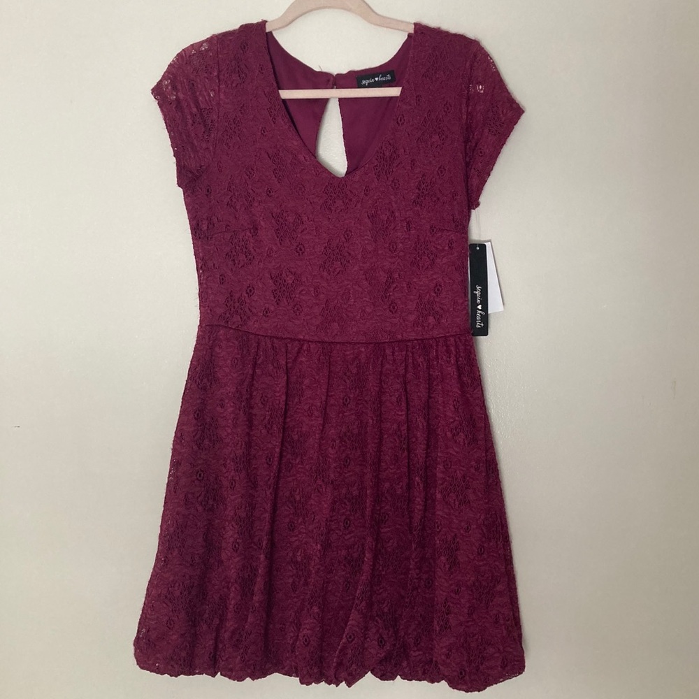 Lace cinched waist with rouched skirt